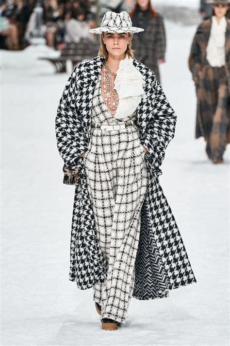 chanel fall winter 2018 2019|chanel fashion show fall.